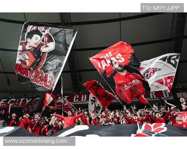 上海足球队运营革新探索：提升竞技水平与商业价值的双重路径