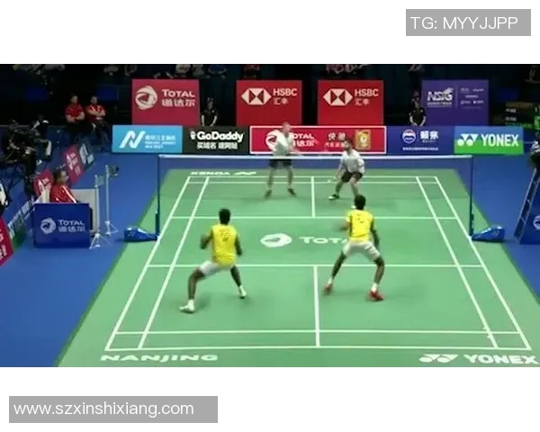 重庆羽毛球队实力引发热议球迷对其表现褒贬不一的背后原因探讨